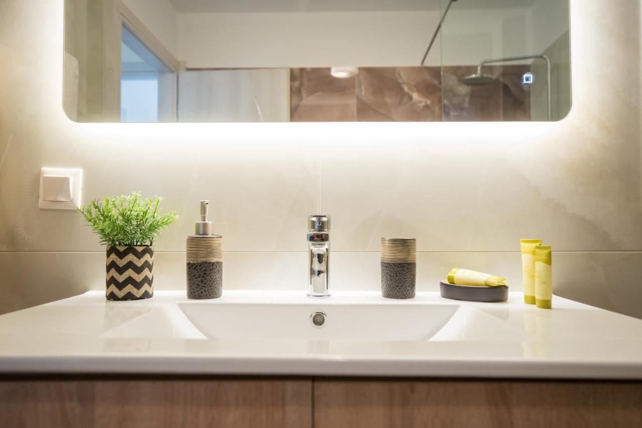 Vonitsa Luxury Apartments Bagian luar foto